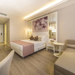 DIAMOND PREMIUM HOTEL & SPA 5★