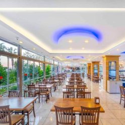 KLEOPATRA MELISSA 3★