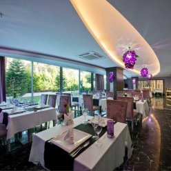 Q PREMIUM RESORT 5★