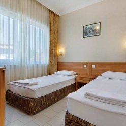 SUNRISE BEACH SIDE 4★