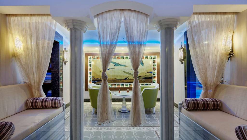 ALAIYE KLEOPATRA 4★