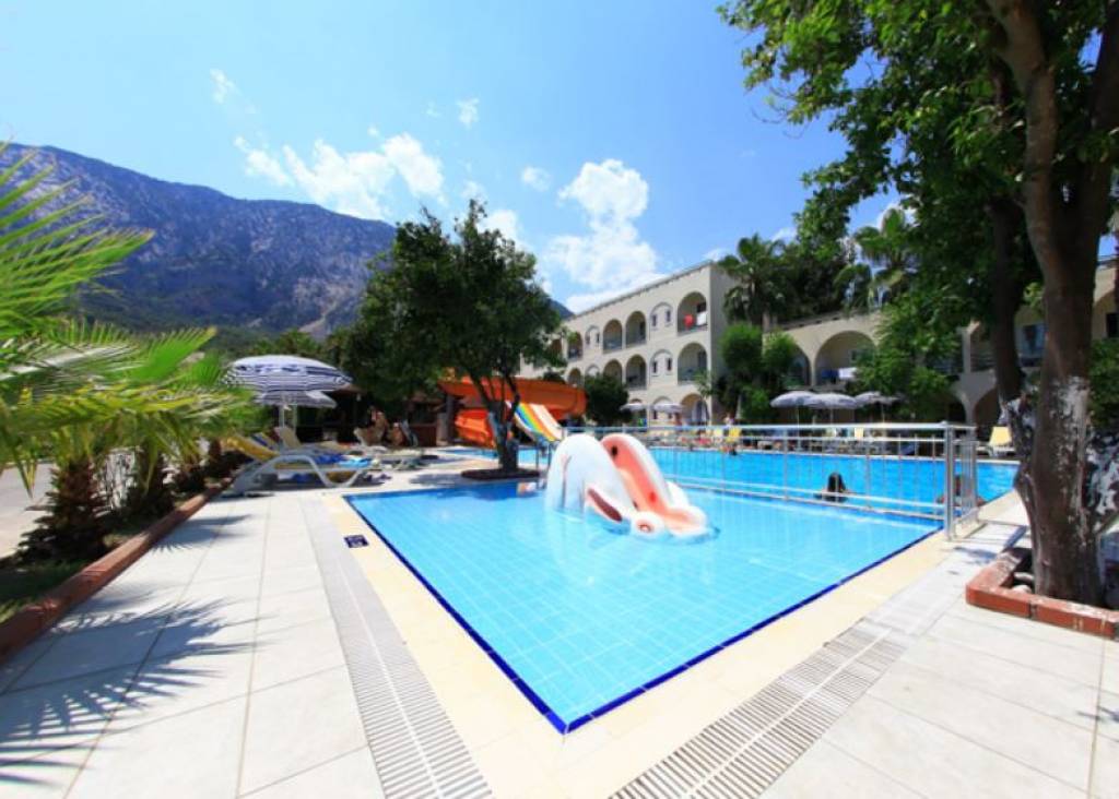 GOLDEN SUN HOTEL 3★