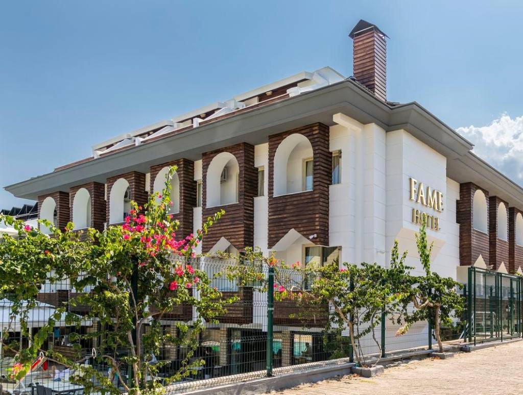 FAME HOTEL 3★