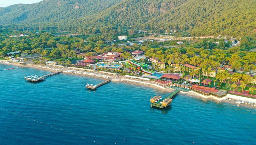 CRYSTAL FLORA BEACH RESORT 5★