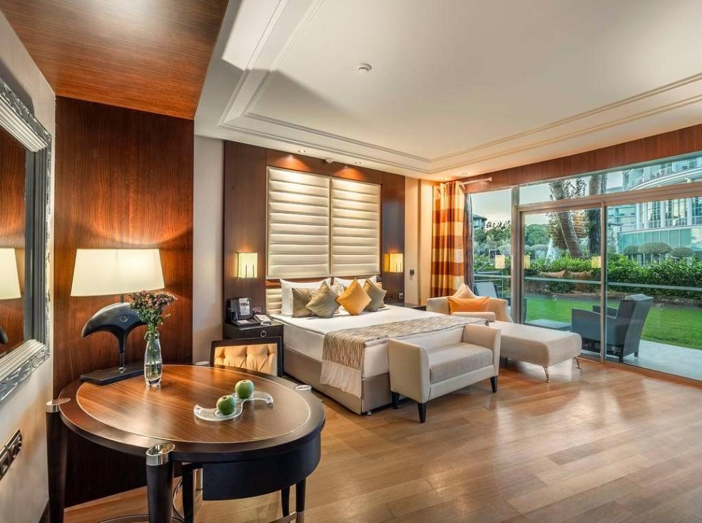 CALISTA LUXURY RESORT 5★