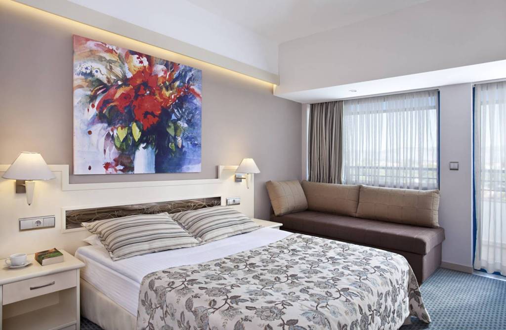 SUNRISE RESORT HOTEL 5★