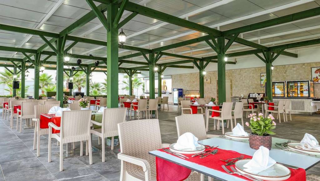 CRYSTAL BOUTIQUE BEACH RESORT (tikai pieaugušajiem, 16+) 5★