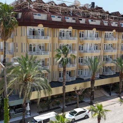 CITRUS PLAZA HOTEL 4★