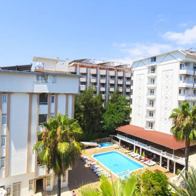 RAMIRA BEACH HOTEL 4★