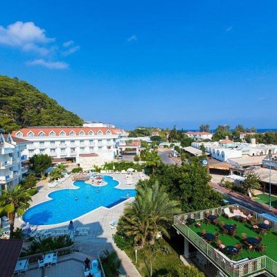 GRAND MIR AMOR HOTEL 4★ 