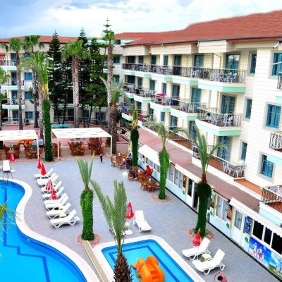 CINAR FAMILY SUITE HOTEL 4★
