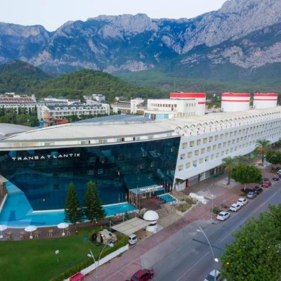 TRANSATLANTIK HOTEL & SPA 5★