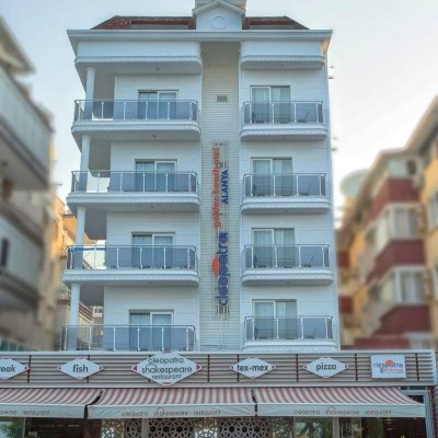 CLEOPATRA GOLDEN BEACH HOTEL 4★