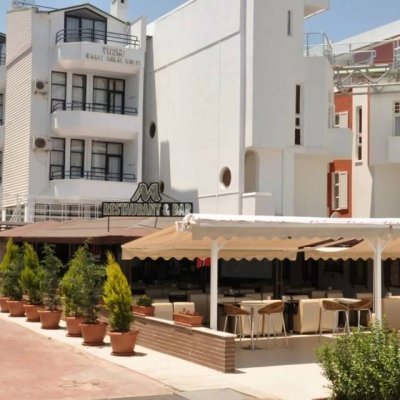 MIRANDA MORAL BEACH 3★