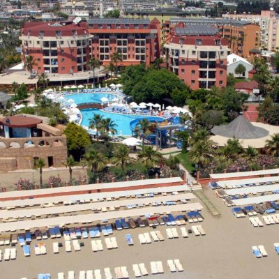 PALMERAS BEACH HOTEL 5★