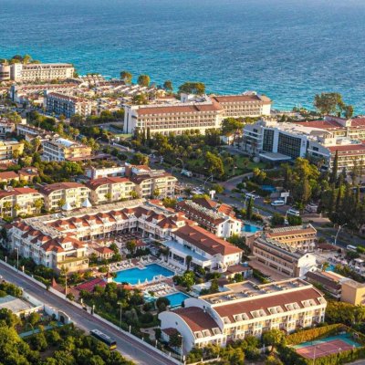 VIKING GARDEN HOTEL & SPA 4★