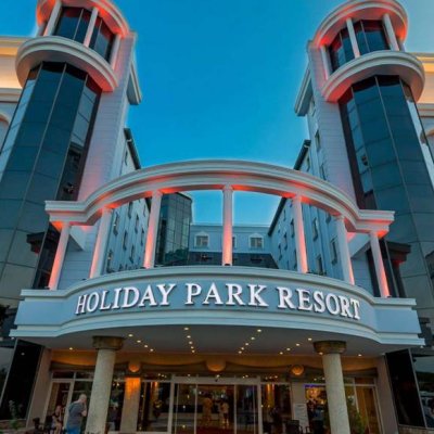 HOLIDAY PARK RESORT 5★