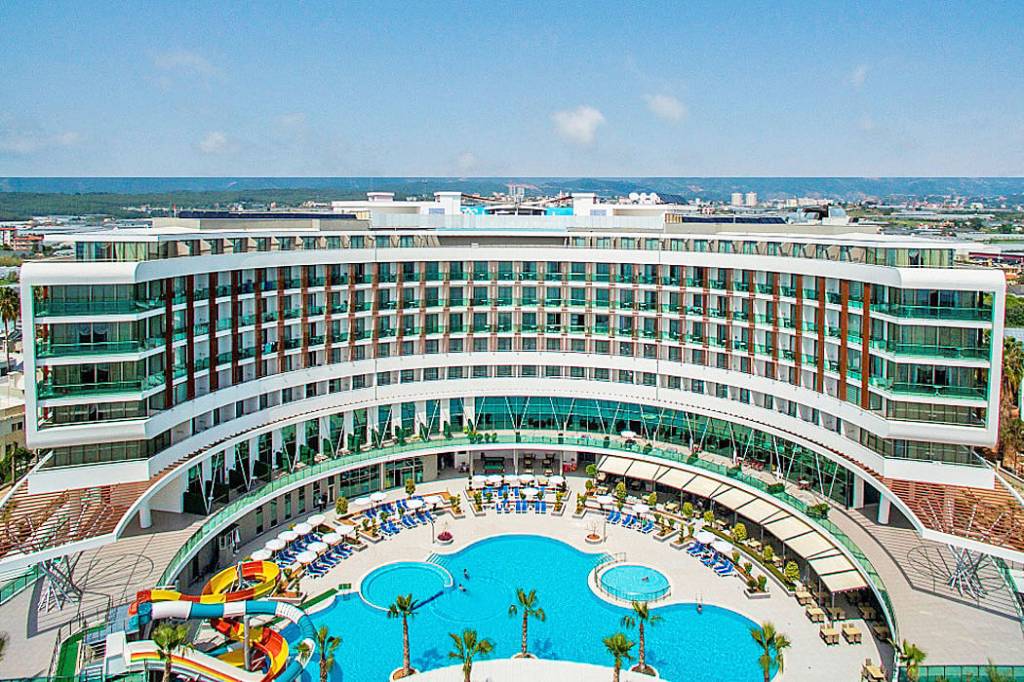 XORIA DELUXE HOTEL 5★