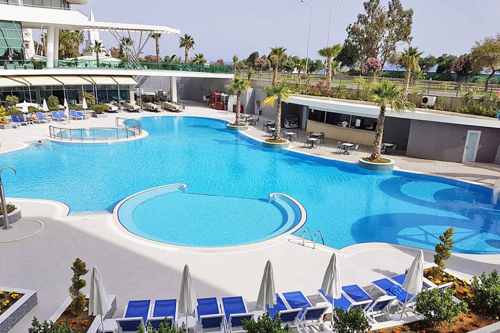 XORIA DELUXE HOTEL 5★