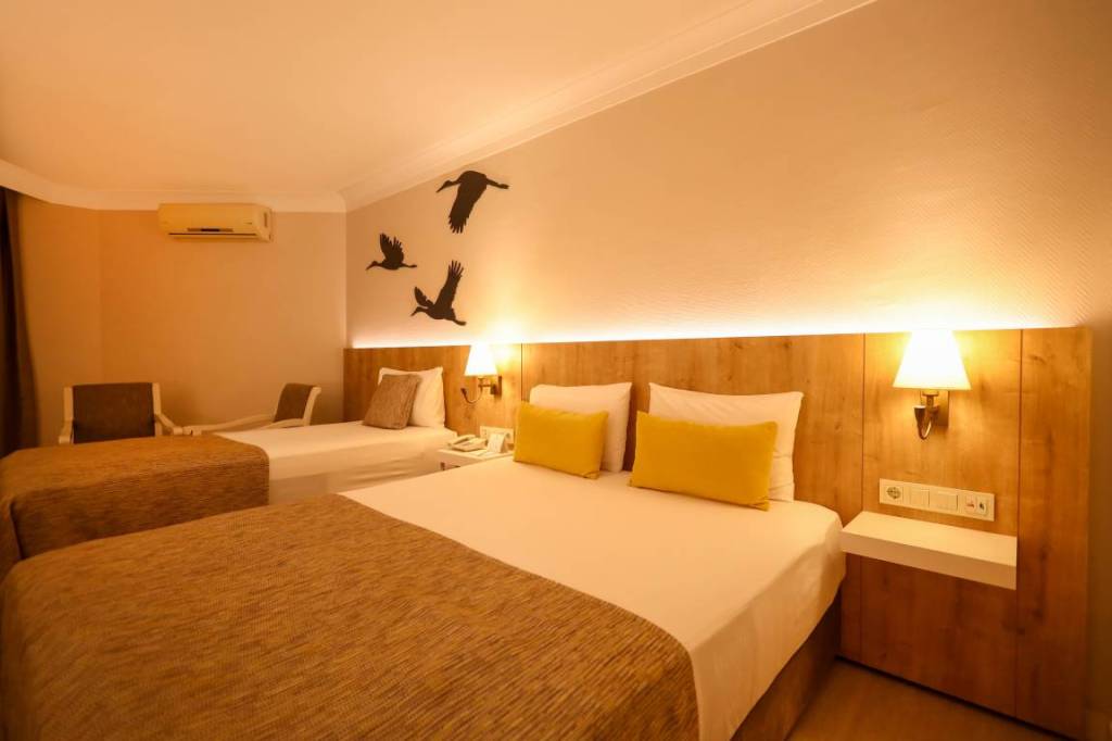 NOVA PARK HOTEL 5★