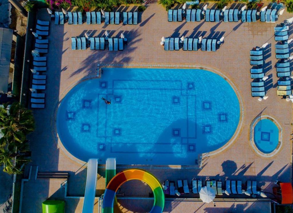 THRONE BEACH RESORT & SPA 4★