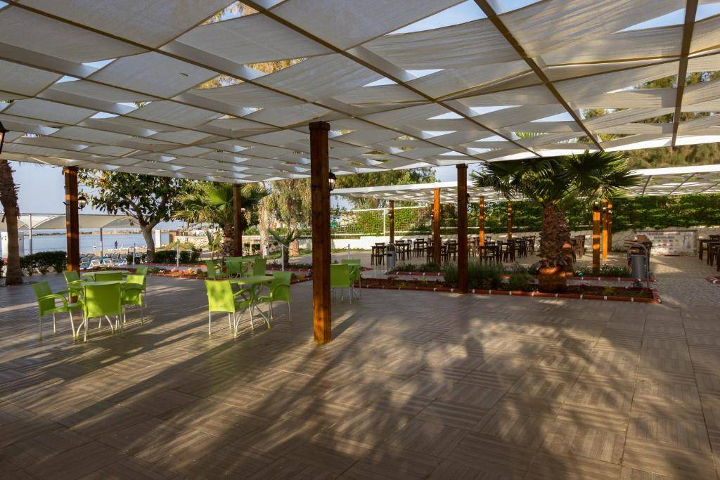 MAYA WORLD BEACH HOTEL 4★