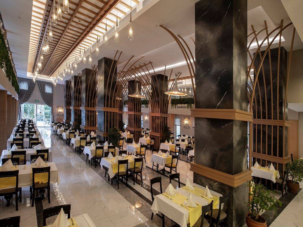 BELLA RESORT HOTEL & SPA 5★