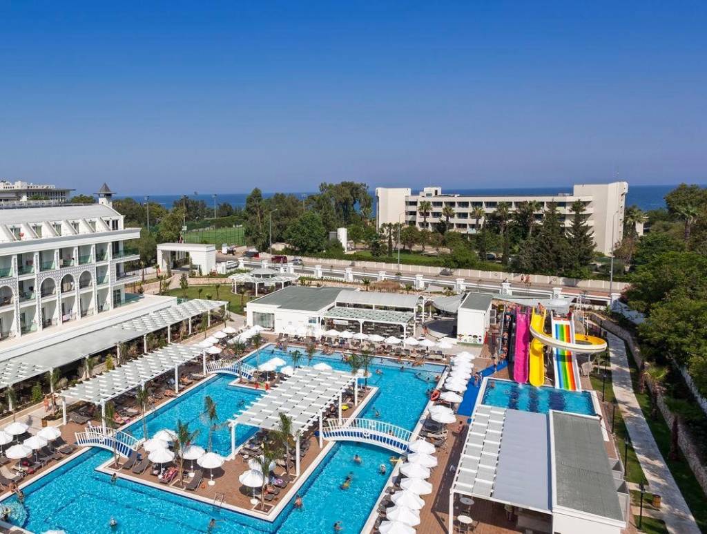 KARMIR RESORT & SPA 5★