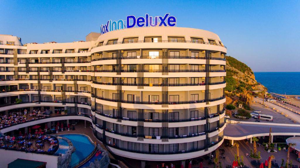 NOXINN DELUXE HOTEL 5★