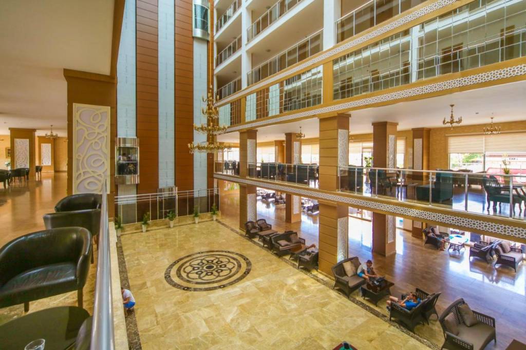 EFTALIA SPLASH RESORT HOTEL 5★