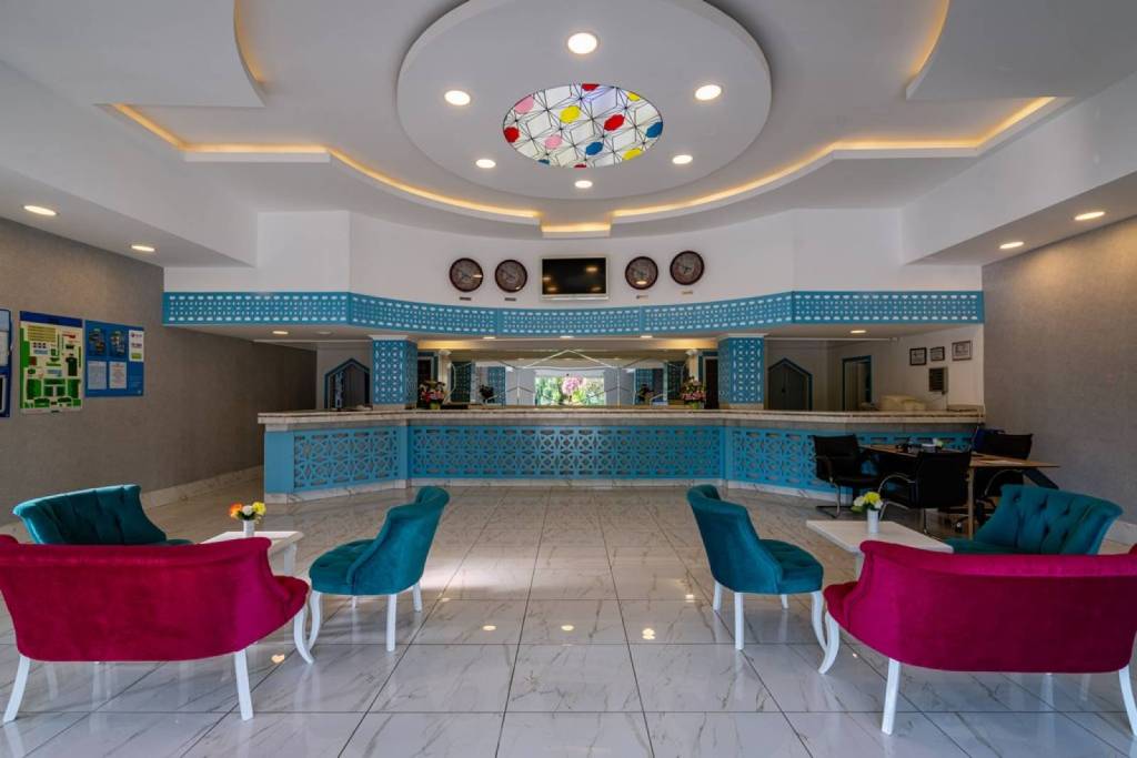 THE GARDEN BEACH HOTEL 5★