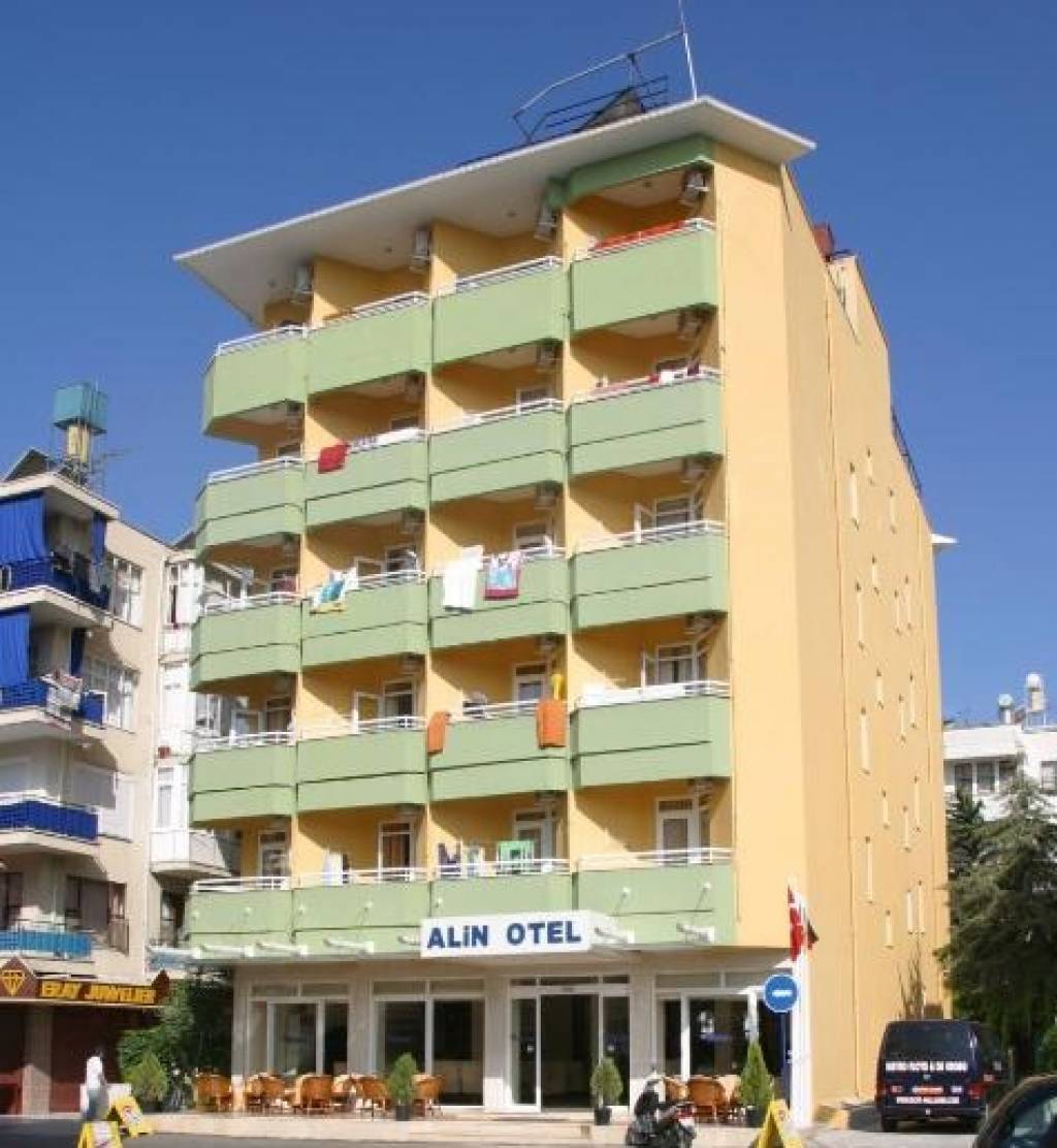 KLEOPATRA ALIN HOTEL 3★