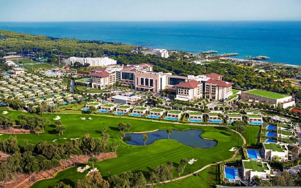 REGNUM CARYA GOLF & SPA RESORT 5★