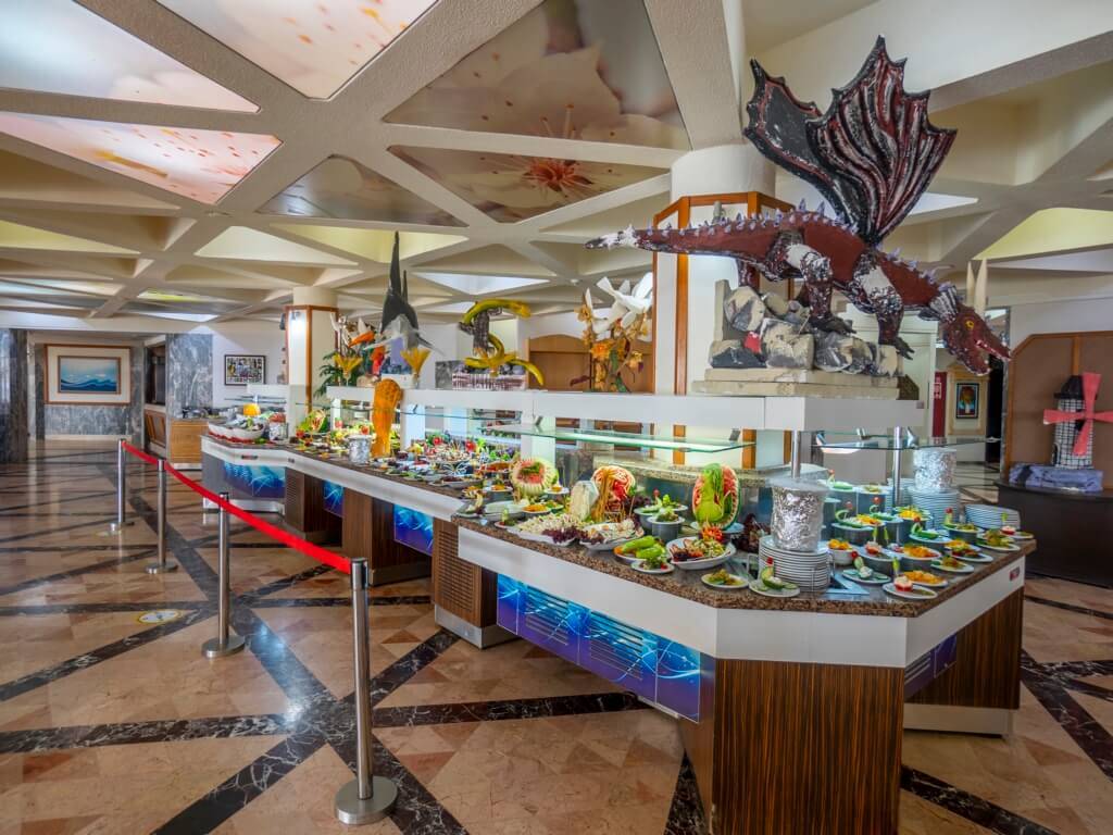 MC BEACH RESORT HOTEL 5★