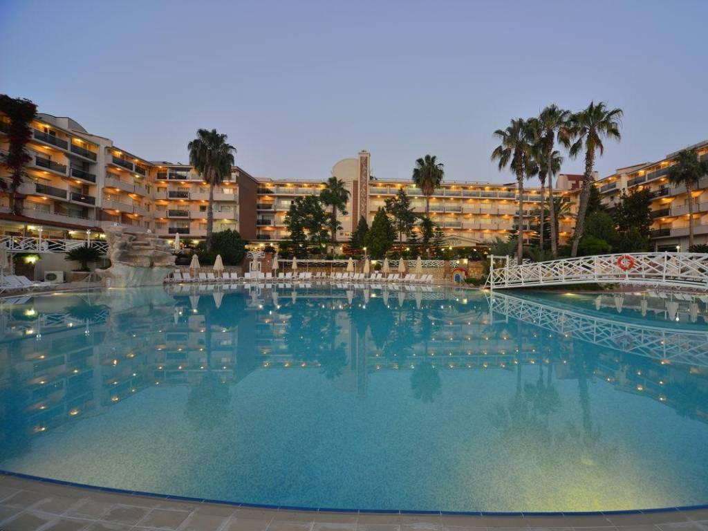 SEADEN COROLLA HOTEL 4★