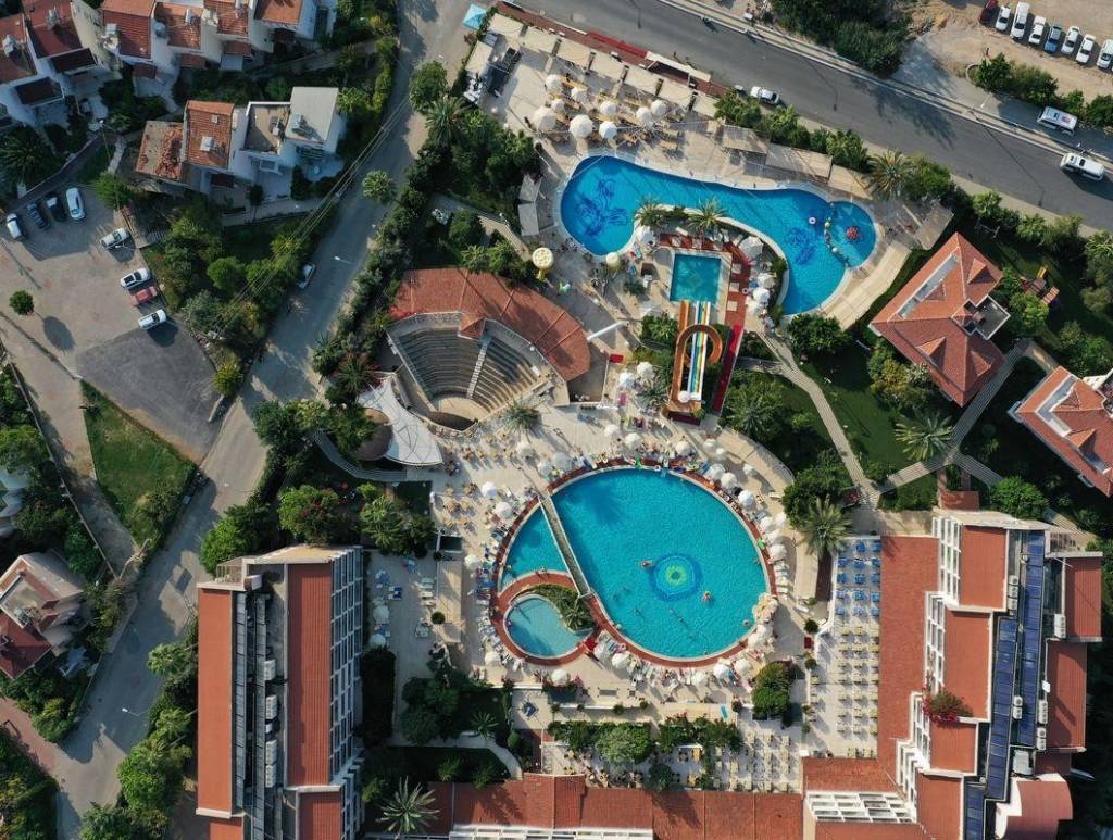 SEADEN COROLLA HOTEL 4★