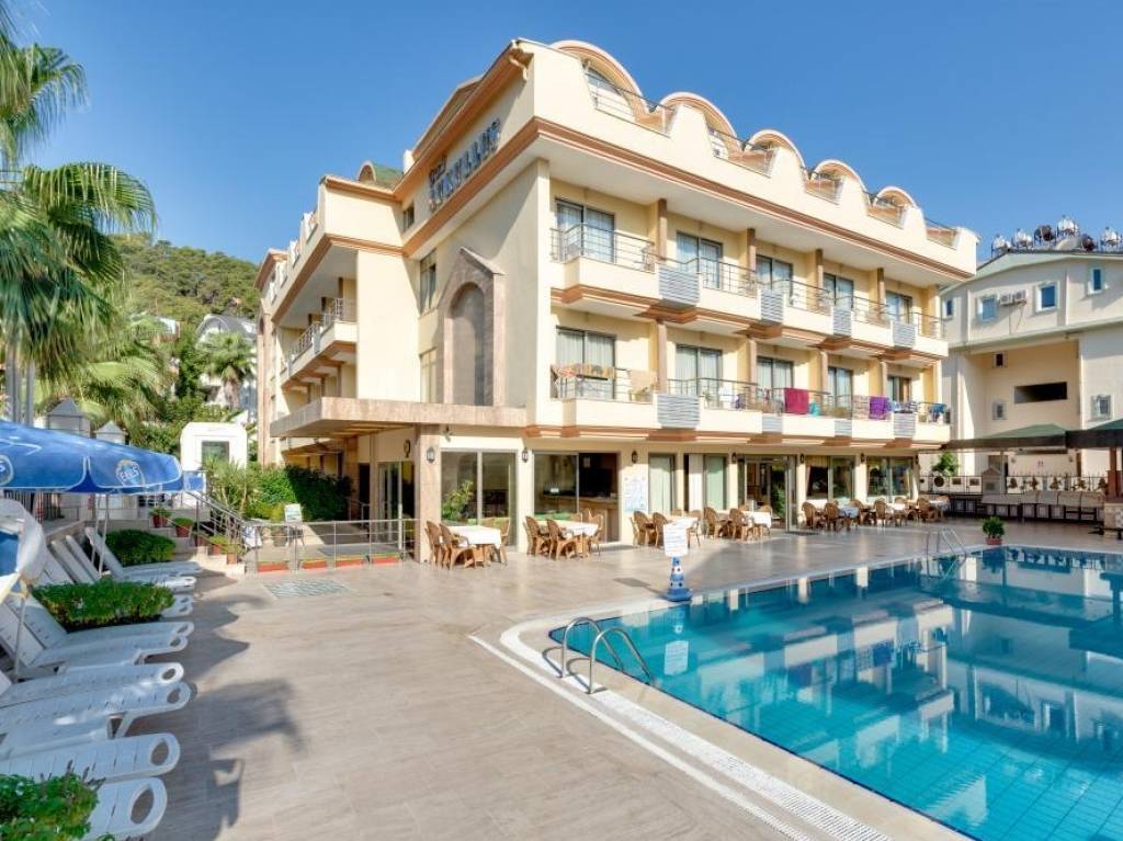 ELAMIR GRAND LUKULLUS HOTEL 4 ★