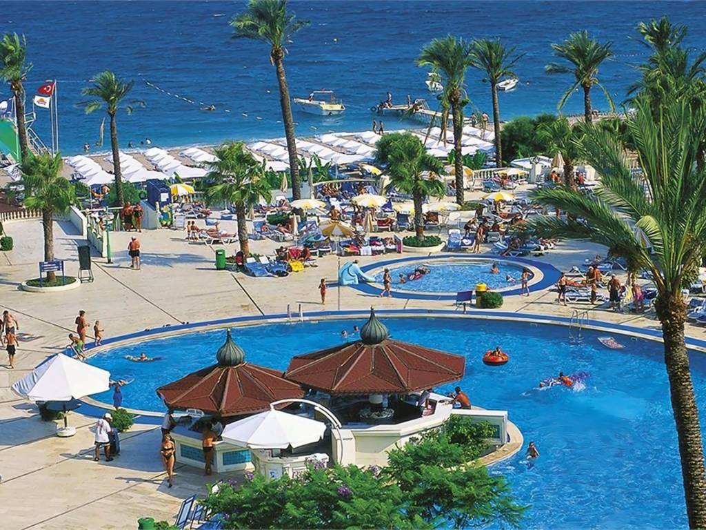 LARISSA PHASELIS PRINCESS 5★