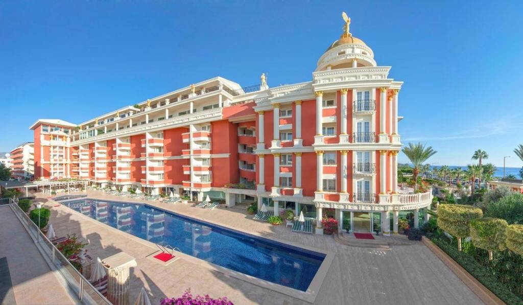 ANTIQUE ROMAN PALACE 5★