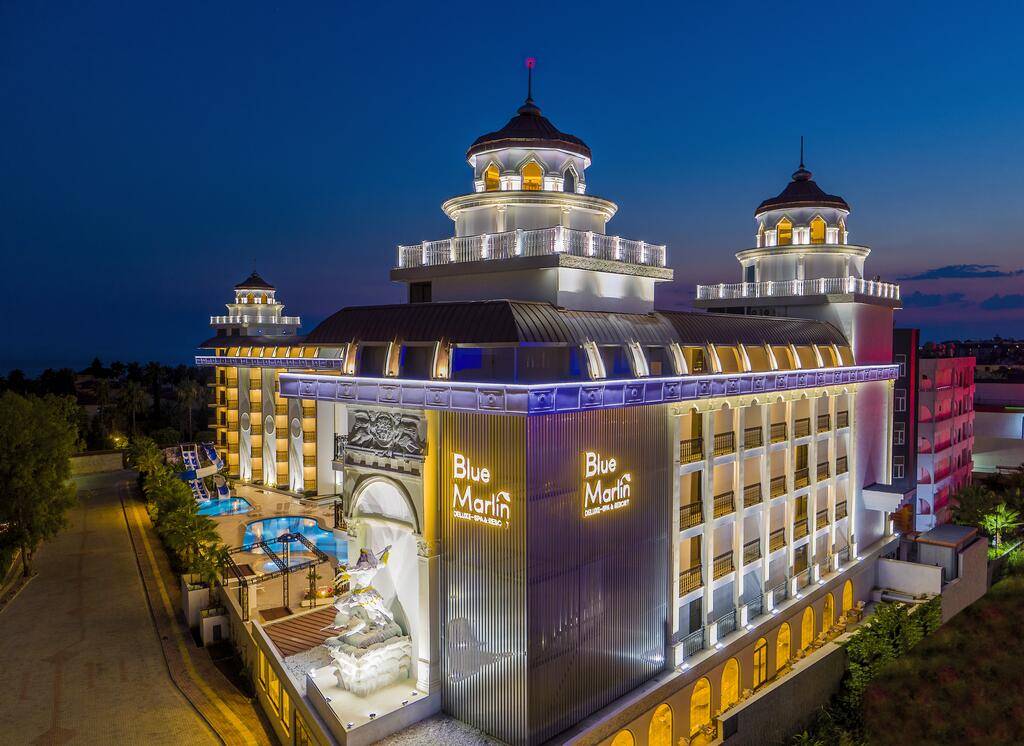 BLUE MARLIN DELUXE SPA RESORT HOTEL 5★