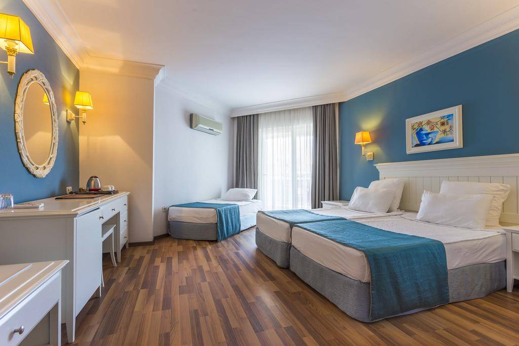 TERRACE BEACH RESORT HOTEL 5★