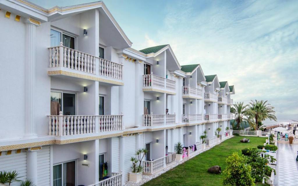 ONKEL RESORT BELDIBI 4★