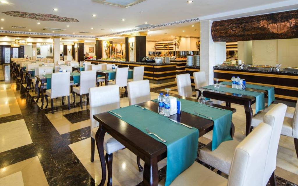 ONKEL RESORT BELDIBI 4★