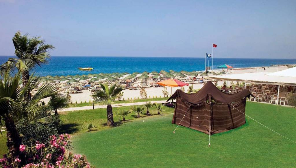 CLUB HOTEL TITAN 4★