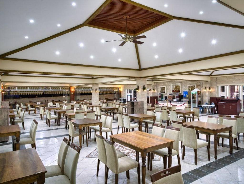 OZ HOTELS INCEKUM BEACH HOTEL 5★