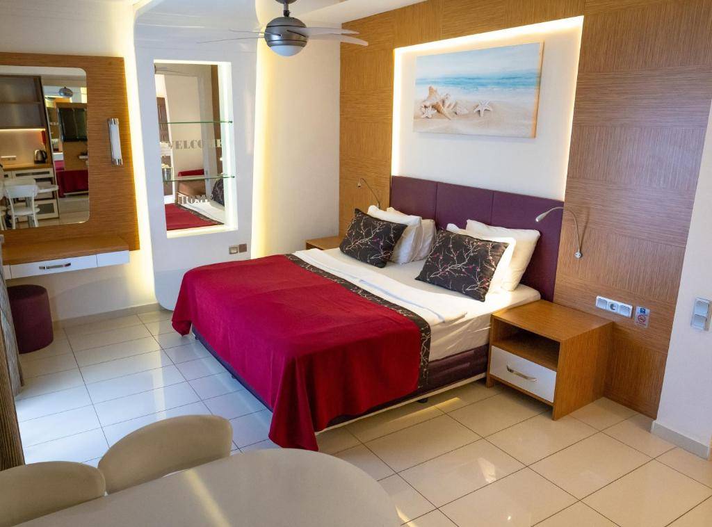 TUI BLUE PASCHA BAY 3★