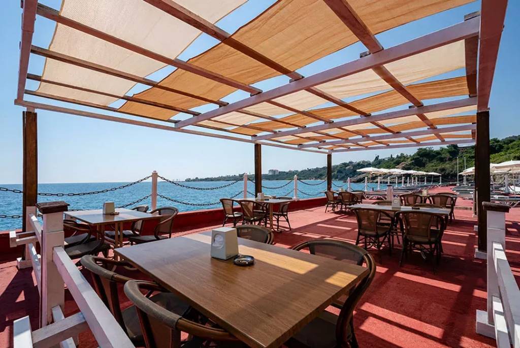 MIAROSA INCEKUM WEST RESORT 3★