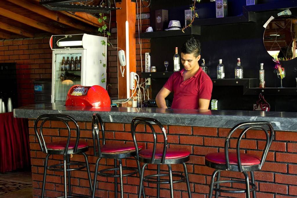 ARES CITY HOTEL 3★