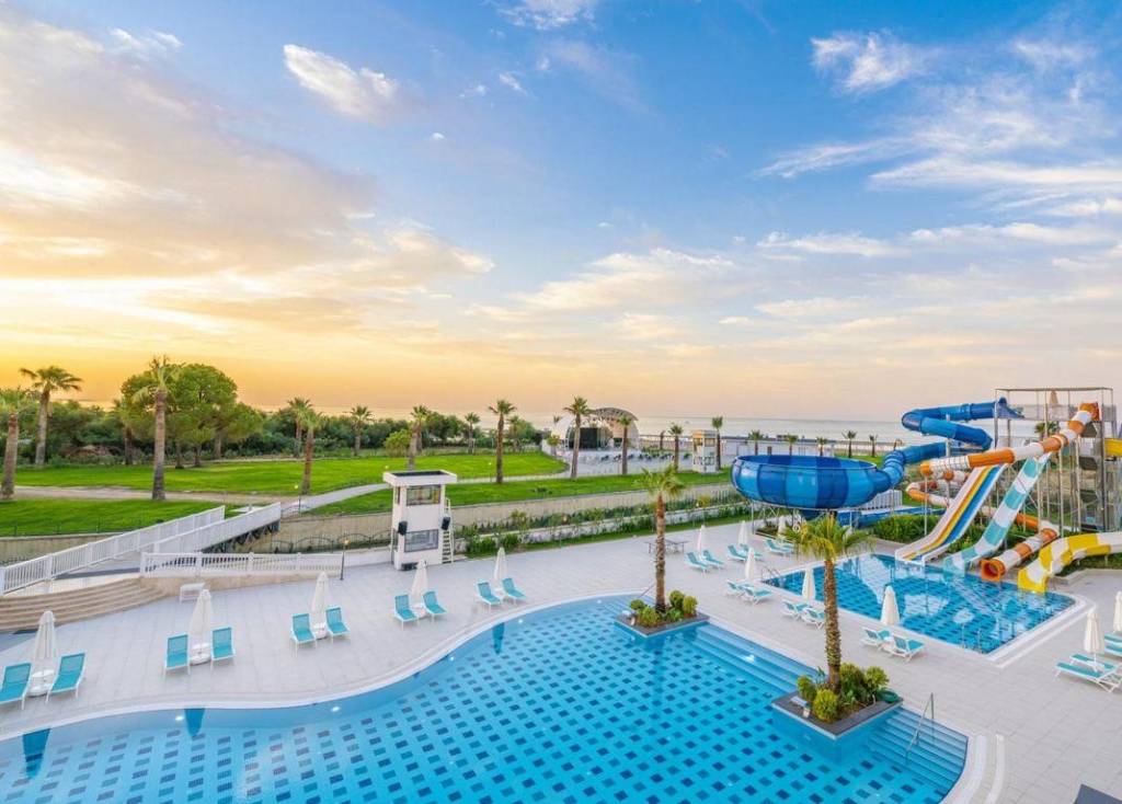 DIAMOND DE LUXE HOTEL & SPA 5★