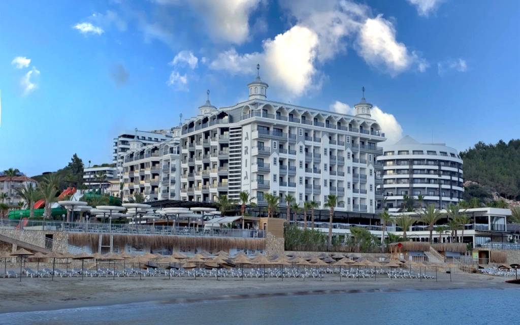 ARIA RESORT & SPA HOTEL 5★